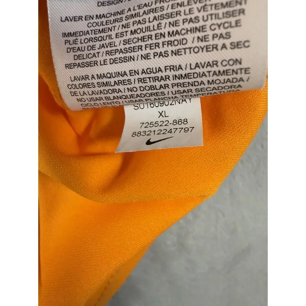 Nike Golf Shirt Mens XL Orange Embossed Standard‎ Fit Dri-Fit Polo